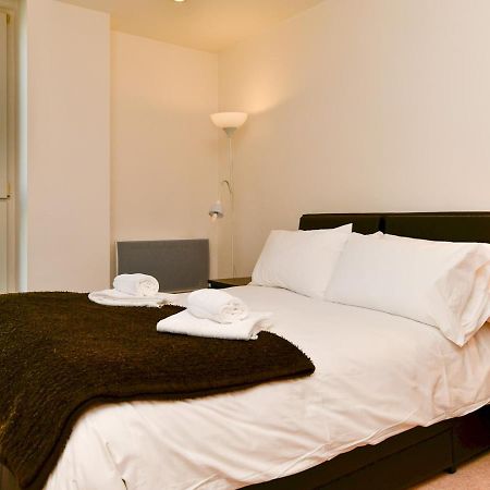 Pass The Keys Super Central Spacious 2 Bed Apartment With Parking Cardiff Exterior foto