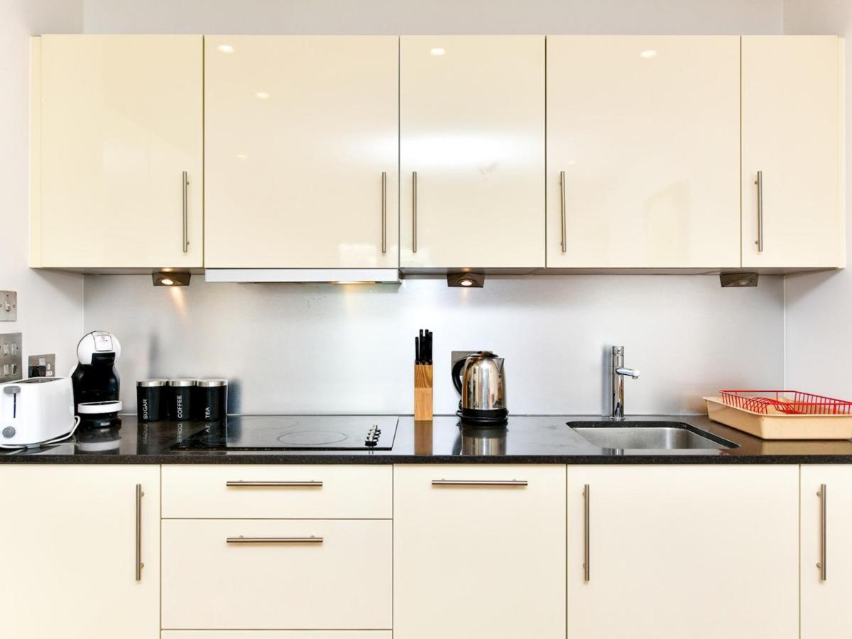 Pass The Keys Super Central Spacious 2 Bed Apartment With Parking Cardiff Exterior foto